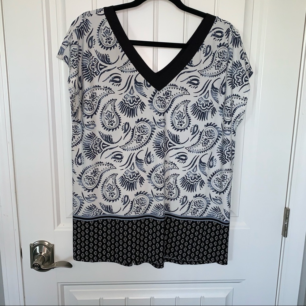 Cato Double V-neck Paisley Print Sleeveless Top